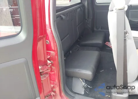 2010 Dodge Dakota Bighorn/Lonestar z USA, uszkodzony, nr VIN 1D7CW3BP1AS217477